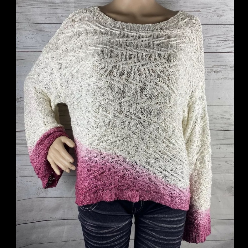 Love Sen Bell Sleeve Sweater 🌸Anthropologie